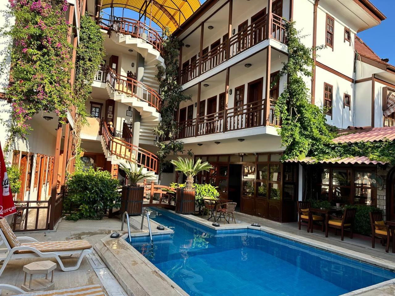 Hotel Karyatit Kaleici Antalya Exterior photo